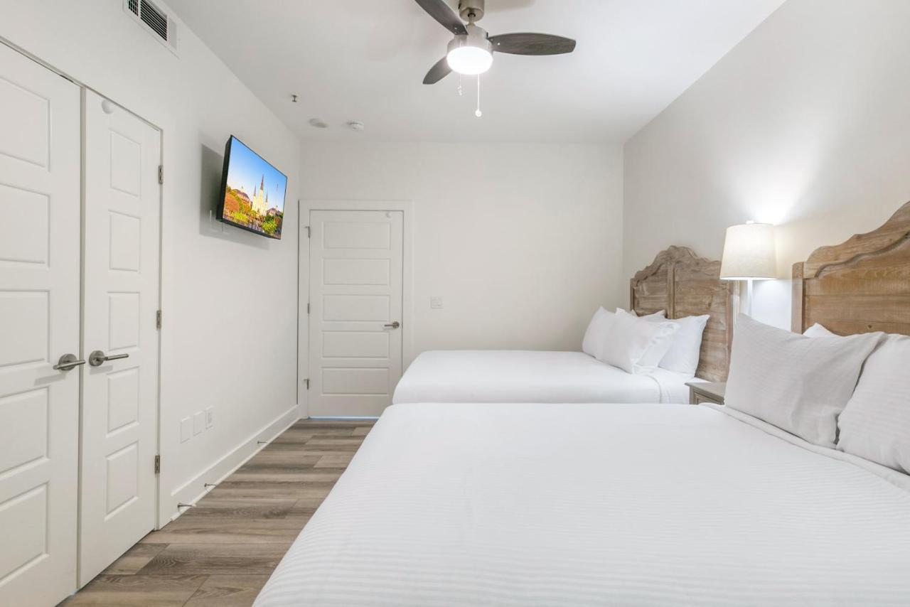Luxury 4 Bedroom - Short Walk To Bourbon Street New Orleans