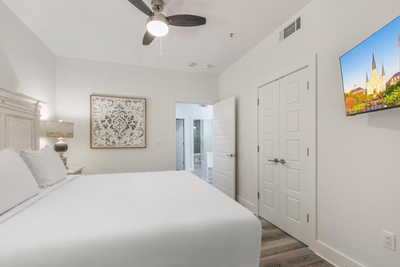 Luxury 4 Bedroom - Short Walk To Bourbon Street * New Orleans