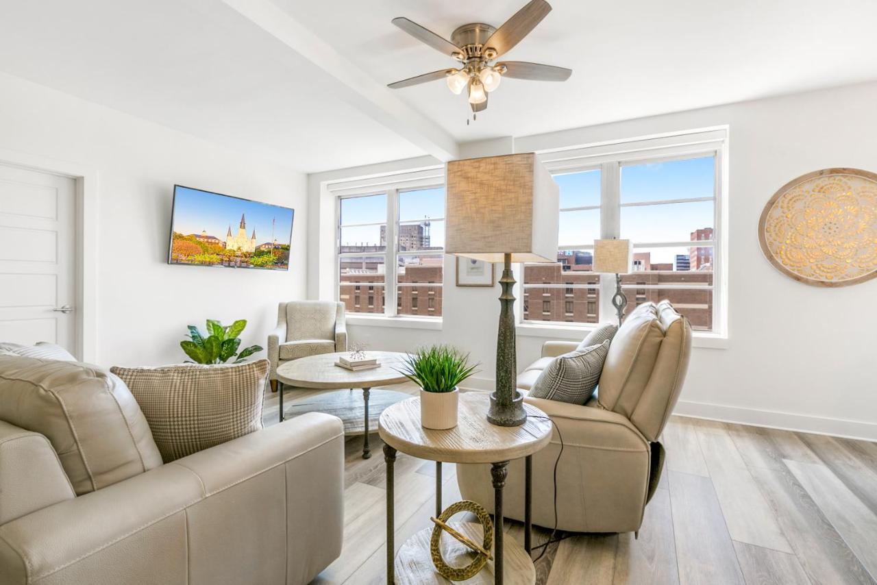Luxury 4 Bedroom - Short Walk To Bourbon Street *
